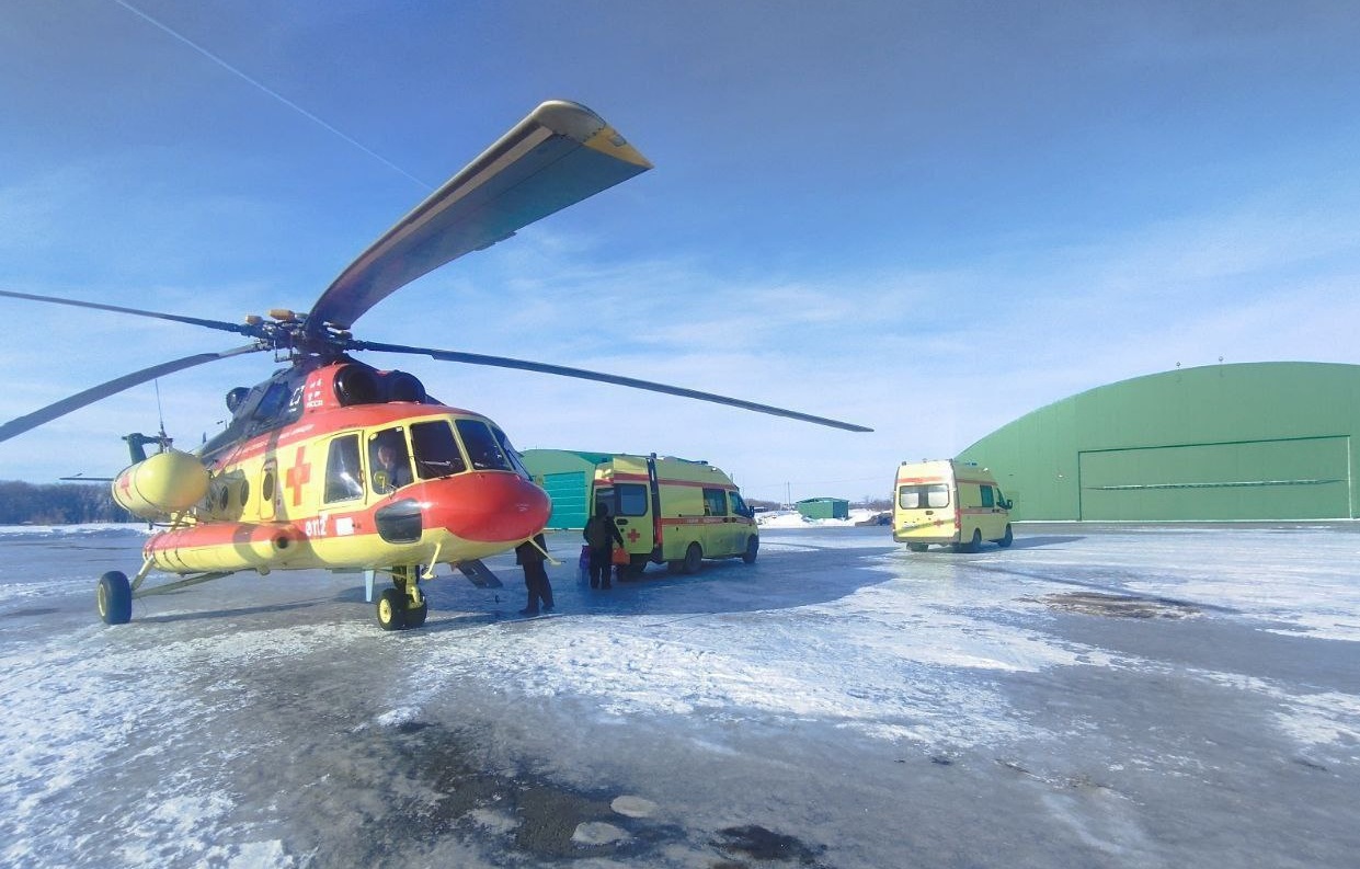 В Балакове девочка отравилась лекарствами, потребовалась помощь санавиации